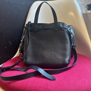Madewell the small drawstring TRANSPORT bucket bag leather mini crossbody black